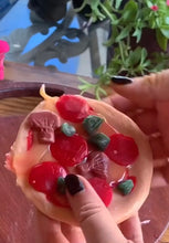 Load image into Gallery viewer, Pizza wax melt