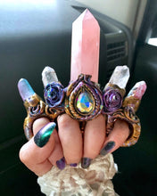 Load image into Gallery viewer, Rose quartz crystal knuckle
